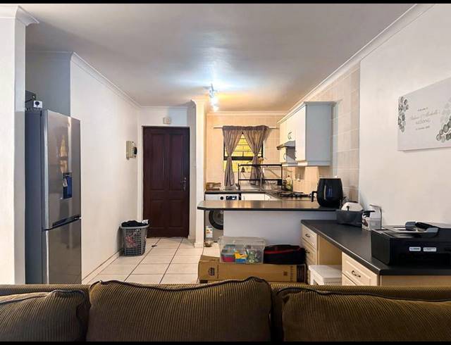 2 BEDROOM PROPERTY TO RENT IN GORDONS BAY
